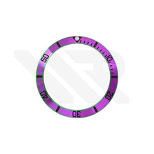 Lade das Bild in den Galerie-Viewer, SUB Keramik-Lünetteneinsatz mit abgeschrägter Kante für SKX/SRPD – Lila/Schwarz