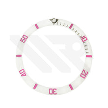 Afbeelding in Gallery-weergave laden, Carbon Fiber Sloped Bezel Inserts for SKX/SRPD - Sub Style (White/Pink)