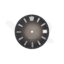 Lade das Bild in den Galerie-Viewer, Zifferblatt mit mattierter Oberfläche für Seiko Modell: GS Style Fume Brown