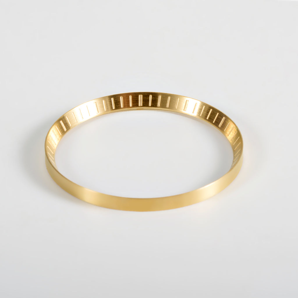 Seiko Mod SKX / SRPD Chapter Ring: Brushed Gold Stainless Steel with Minute Markers