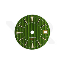 Afbeelding in Gallery-weergave laden, Geneva Stripes GMT Dial for Seiko NH34 Mod: Green Dial Gold Indices
