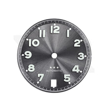 Charger l&#39;image dans la galerie, Sunburst Pilot Dial with Numeral Indices for Seiko Mod: Sunburst Gray with White Star
