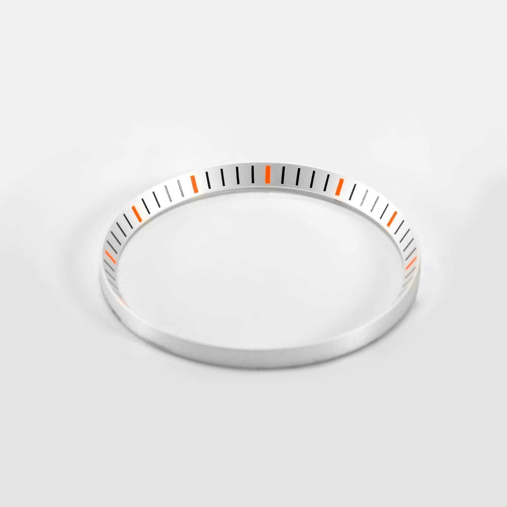 Seiko Mod SKX / SRPD Chapter Ring: Metallic White With Orange Markers