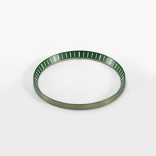 Load image into Gallery viewer, SKX / SRPD Chapter Ring: Dark Green With White Markers

