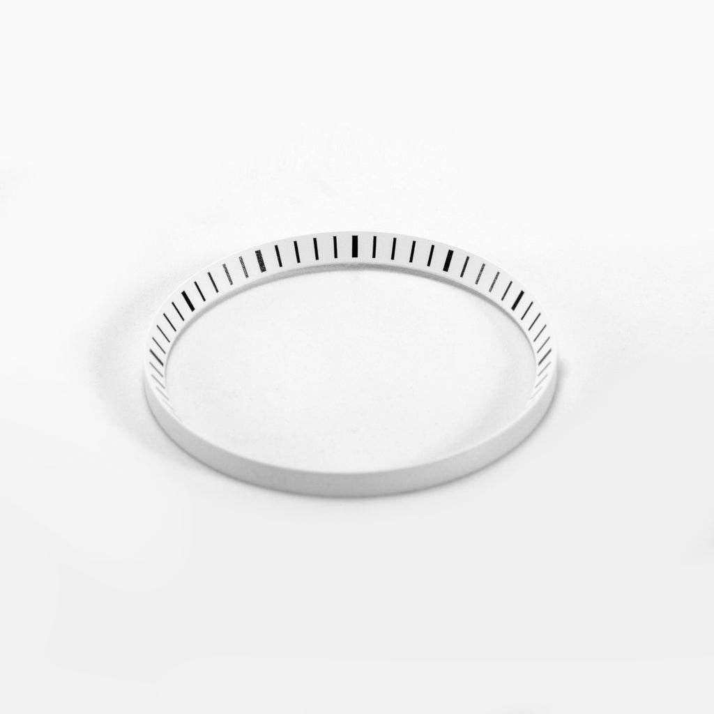 Seiko Mod SKX / SRPD Chapter Ring: White With Black Markers